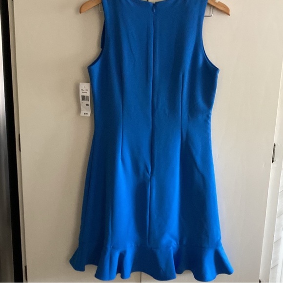 Elegant Blue Ruffle Dress - Picture 4 of 4